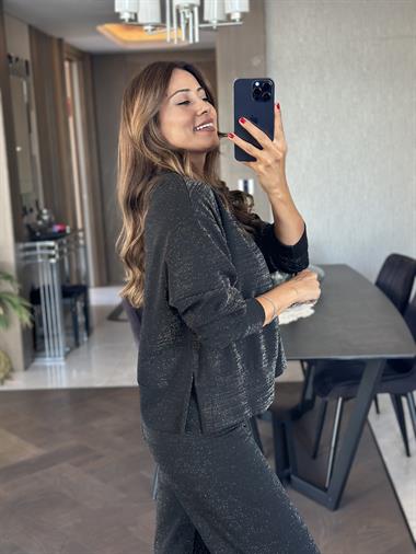 Siyah Simli İthal Scuba Yanları Yırtmaçlı Kadın Sweatshirt