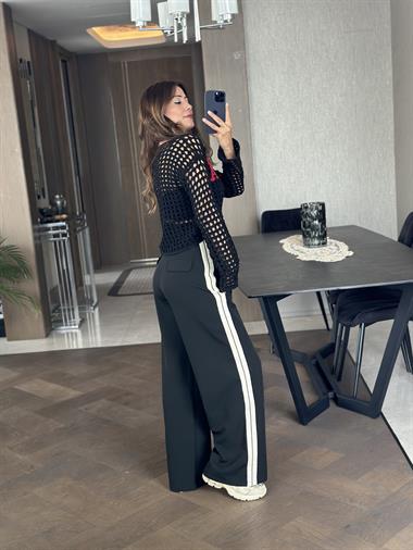 Siyah Simli Kalp Detay File Triko Kadın Crop Bluz