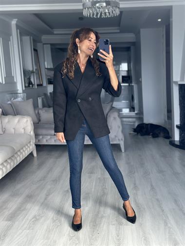 Siyah Süet İki Düğmeli Kadın Ceket