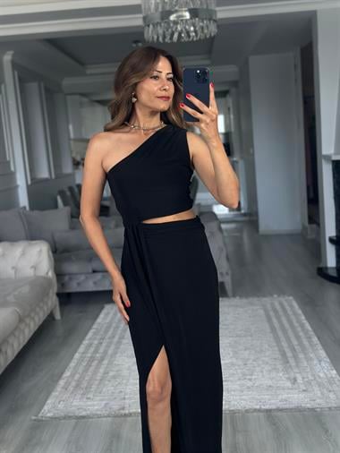 Siyah Tek Omuz Eteği Anvelop Sandy Maksi Boy Kadın Elbise