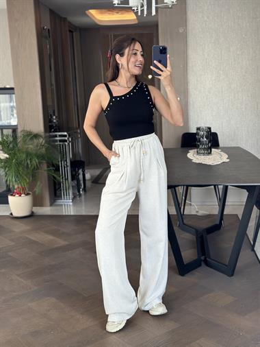 Siyah Tek Omzu Kalın Biyeli Önü Taşlı Kadın Body