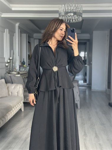 Siyah Tokalı Bluz Etek Kadın İkili Takım