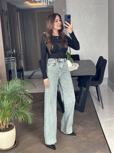 Siyah Transparan Geniş Yakalı Uzun Kol Kadın Bluz