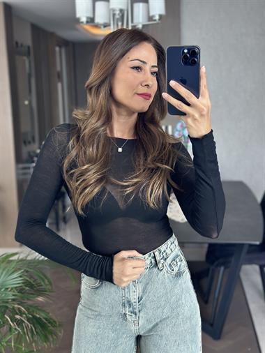 Siyah Transparan Geniş Yakalı Uzun Kol Kadın Bluz