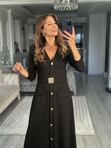 Siyah Uzun Kol V Yaka Kemeri Broş Detaylı  Midi Boy Kadın Elbise 
