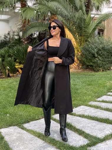 Siyah Uzun Kuşaklı Kaşe Kadın Kaban