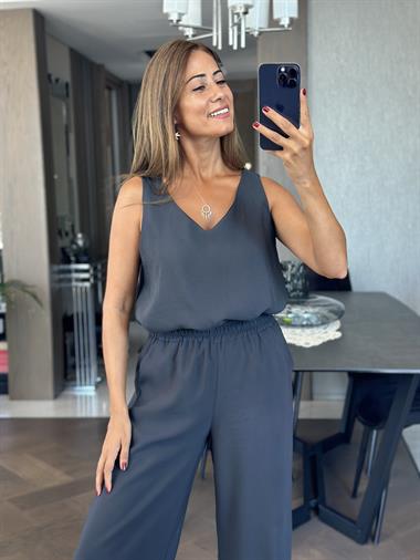 Antrasit V Yaka Bluz Bol Paça Pantolon Kadın Alt Üst Takım