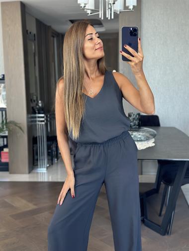Antrasit V Yaka Bluz Bol Paça Pantolon Kadın Alt Üst Takım