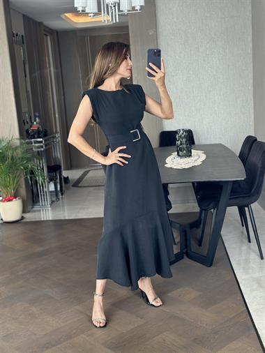 Siyah Vatkalı Kemerli Eteği Volanlı Bisiklet Yaka Kadın Elbise 