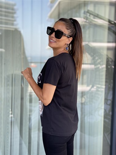 Siyah Vogue Zincir Detay T-shirt