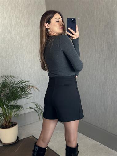 Siyah Yanı Fermuarlı Çelik Kumaş Kadın Şort Etek
