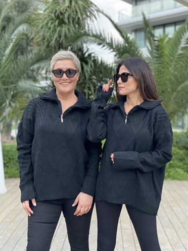 Siyah Yarım Fermuarlı Dokulu Triko Kadın Kazak