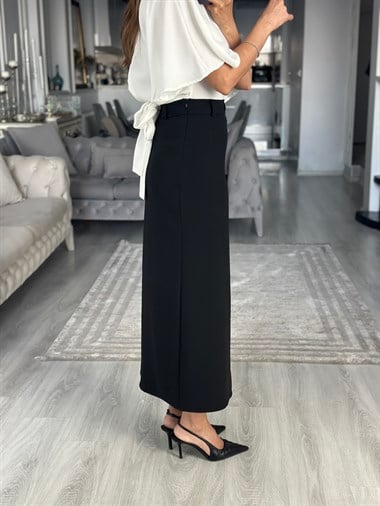 Siyah Yırtmacı Dantelli Yandan Fermuarlı Midi Boy Kadın Etek