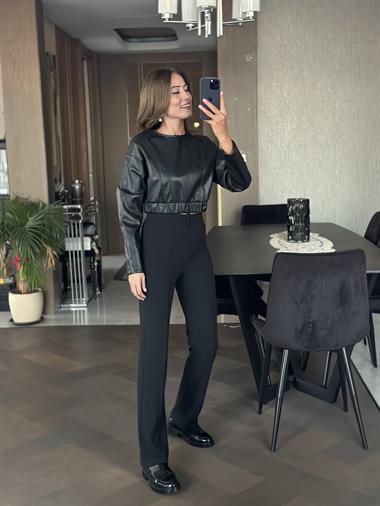 Siyah Yüksek Bel Geniş Paça Önü Çımalı Likralı Krep Kadın Pantolon