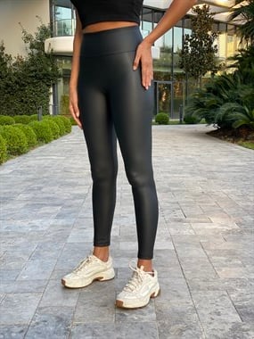 Siyah Yüksek Bel Kadın Mat Deri Tayt