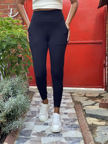 Siyah Yumuşak Dokulu Jogger Kadın Pantolon