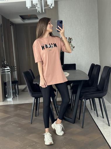 Somon Mılan Yazı Baskılı Kadın T-Shirt