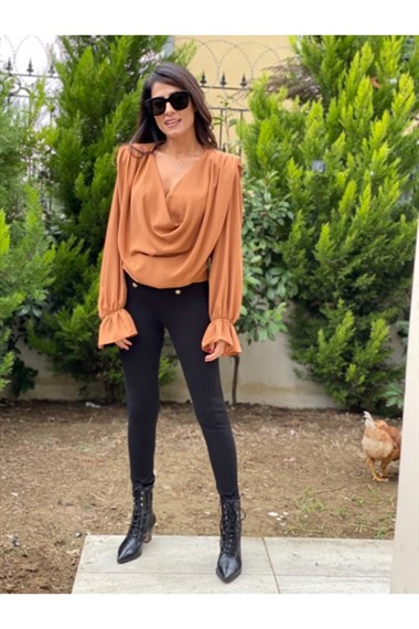Taba Vatkalı Degaje Yaka Bluz