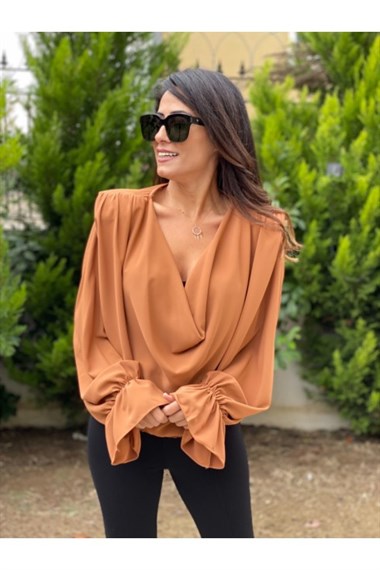 Taba Vatkalı Degaje Yaka Bluz