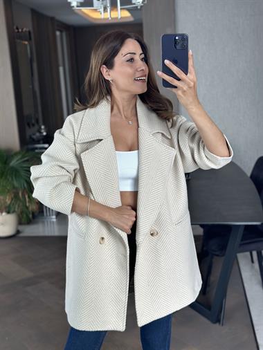 Taş Balıksırtı Oversize Kadın Kaşe Kaban