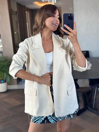 Taş Cepleri  Kapaklı Oversize Gabardin Kadın Ceket