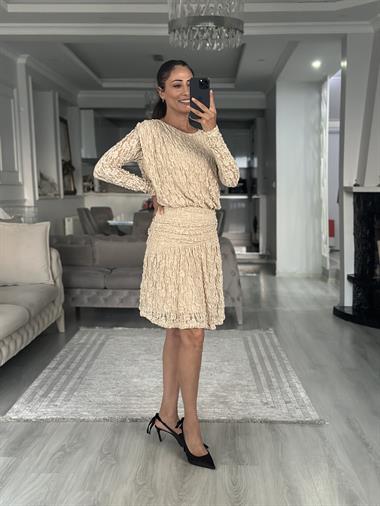 Taş Dantel Drapeli Kayık Yaka Uzun Kol Kadın Mini Elbise 