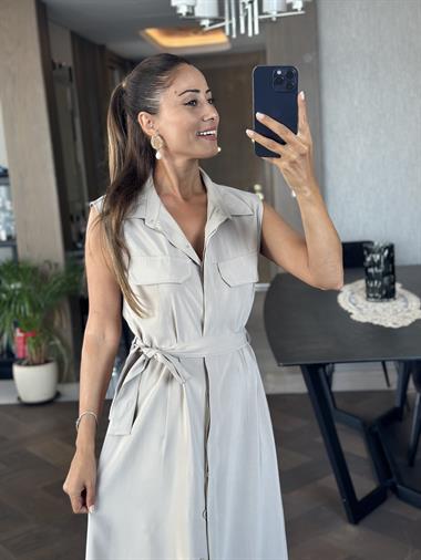 Taş Gizli İlik Detay Sıfır Kol Kuşaklı Midiboy Kadın Gömlek Elbise 