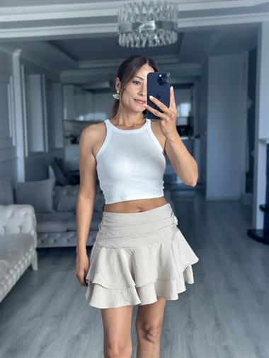 Taş Katlı Beli Drapeli İçi Şortlu Kadın Mini Etek