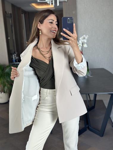 Taş Kolu Katlamalı Astarlı Kadın  Kumaş Ceket