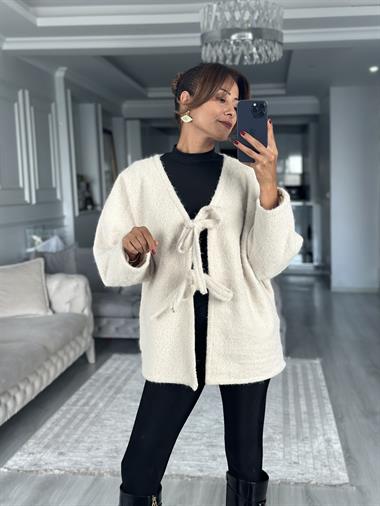 Taş Önü Bağlamalı Kırçıllı Kaşe Kadın Ceket