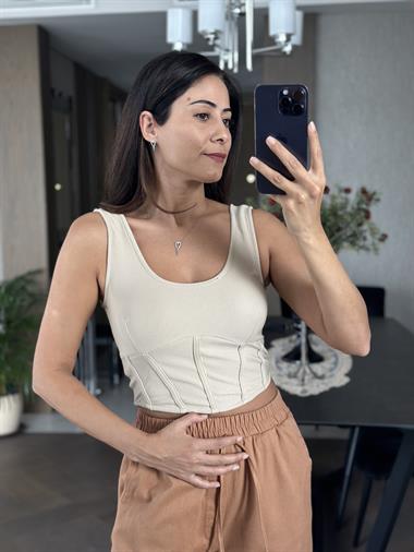 Taş U Yaka Önü Biyeli Kadın Crop Body