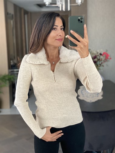 Taş Yakası Peluş Fermuarlı Fitilli Triko Kazak