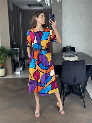 Turkuaz Desenli Kısa Kol Bisiklet Yaka Eğlenceli Kadın Elbise