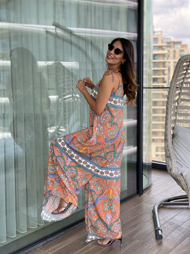 Turuncu Desenli Askılı Viskon Kadın Tulum