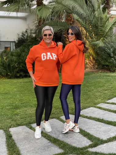 Turuncu Kapüşonlu Marka Baskılı Kadın Sweatshirt