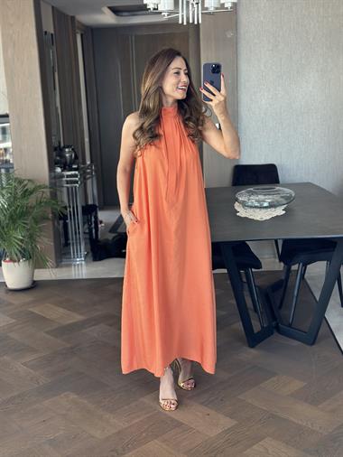 Turuncu Ön Yakası İki Düğmeli Maksi Boy Masimo Tnsel Kadın Elbise
