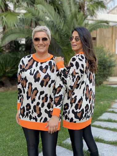 Turuncu Şerit Detay Leopar Kadın Kazak
