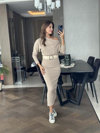 Vizon Asimetrik Yaka Fitilli Kaşkorse Kemerli Yırtmaçlı Midi Boy Kadın Elbise 