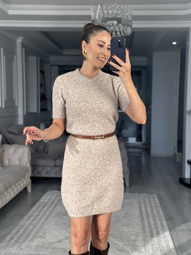 Vizon Bisiklet Yaka Kısa Kol Yumuşak Dokulu Kadın Triko Elbise