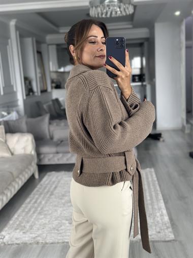 Vizon Fermuarlı Kemerli Düğmeli Yünlü Kadın Ceket