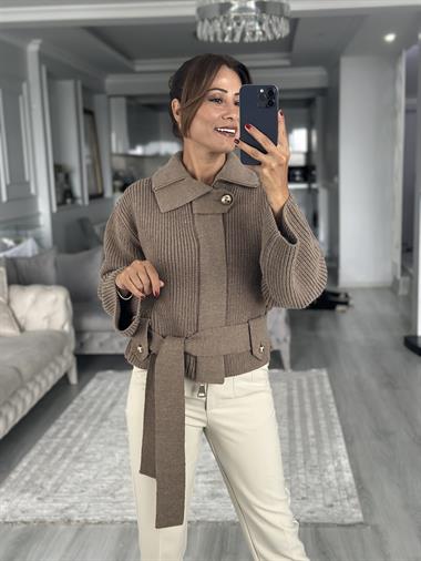 Vizon Fermuarlı Kemerli Düğmeli Yünlü Kadın Ceket