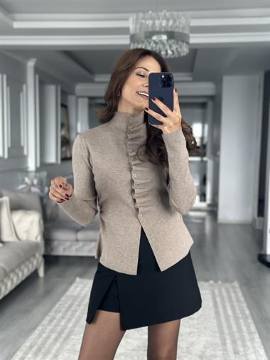 Vizon Kendinden Büzgülü Düğmeli Kadın Triko Hırka