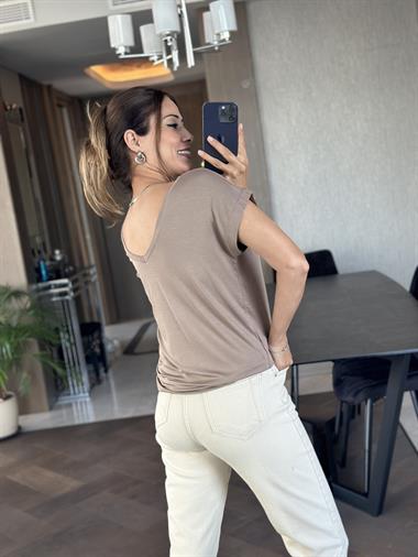 Vizon Ön Arka V Yaka Kısa Yarasa Kol Kadın T-Shirt