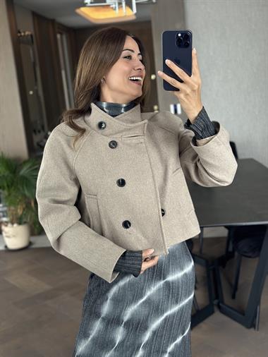 Vizon Önü Düğmeli Kaşe Kadın Bomber Ceket