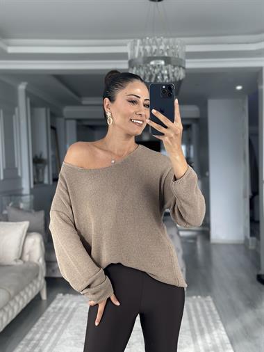 Vizon Oval Yaka Uzun Kol Kadın Triko Kazak