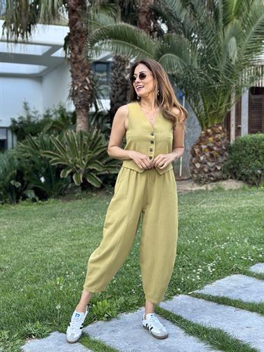 Yağ Yeşili Keten Dört Düğmeli Yelek Balon Pantolon Kadın Alt Üst Takım