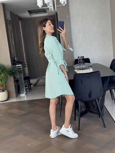 Yeşil Çizgili Kuşaklı Poplin Kadın Gömlek Elbise