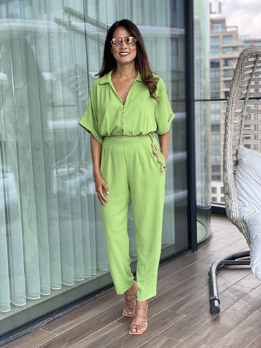 Yeşil Hasır Kemerli Yarasa Kol Kadın Tulum