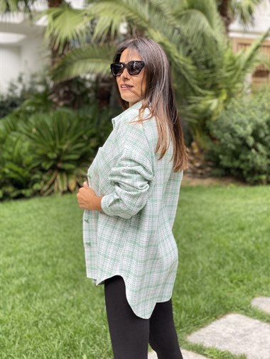 Yeşil İki Cepli Oversize Tüvit Kadın Gömlek