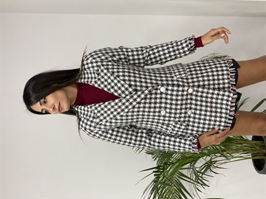 Yeşil Kareli Eteği Püsküllü Tüvit Kadın Ceket